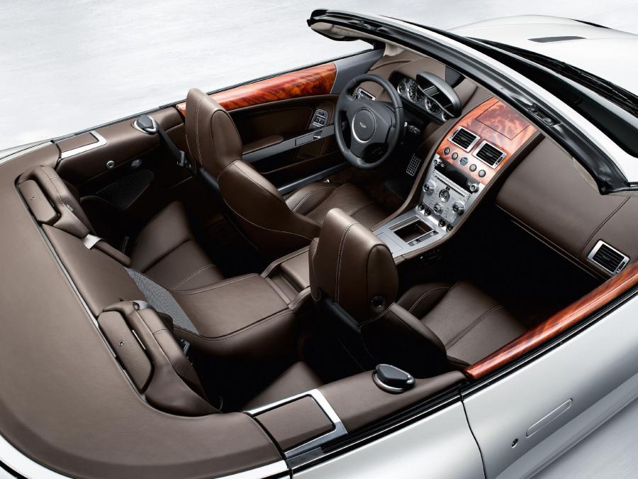 Интерьер Aston Martin DB9 Volante 2008 года  (WW) (фото 3 из 12)
